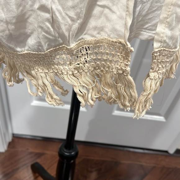 Ivory light weight jacket - Picture 5 of 5